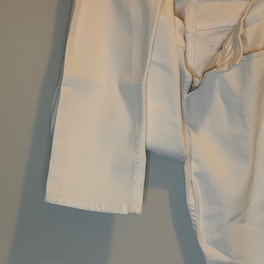 Anthropologie white jeans - Picture 2 of 3